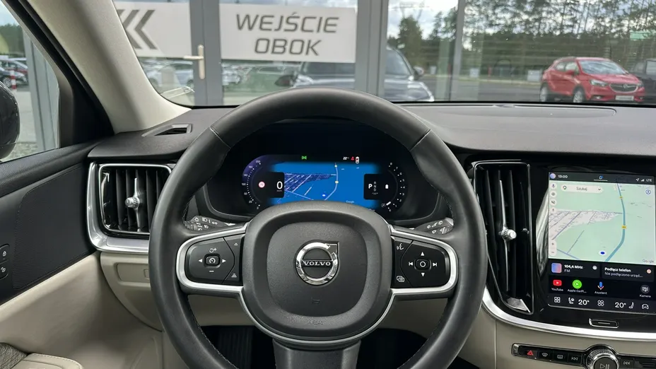 VOLVO V60 -
