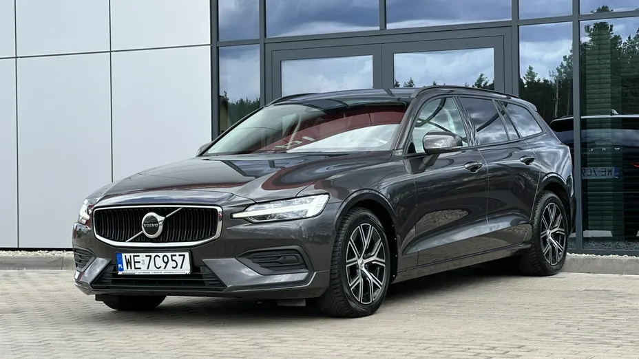 VOLVO V60 -