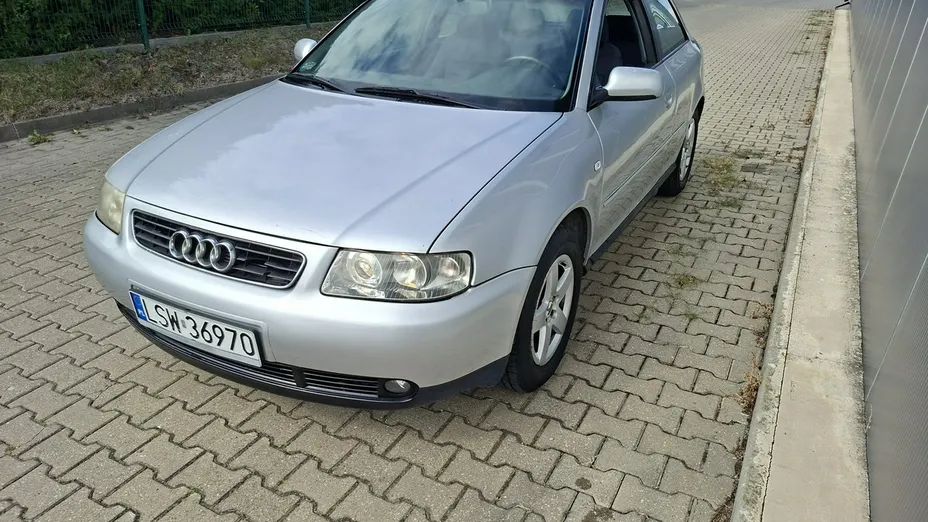 AUDI A3 -
