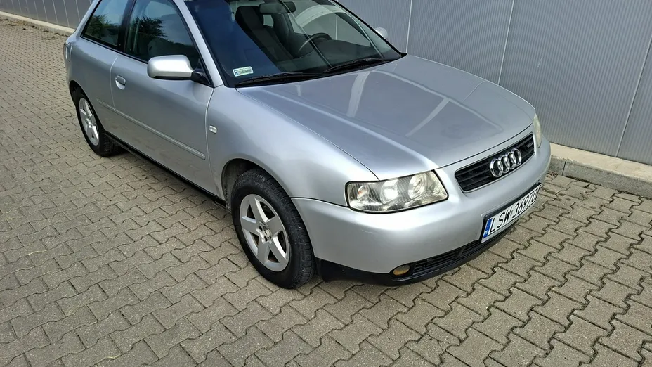AUDI A3 -