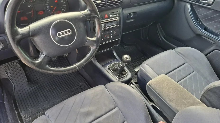 AUDI A3 -