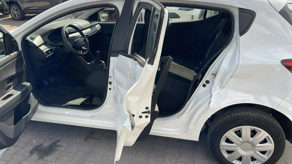 DACIA Sandero -