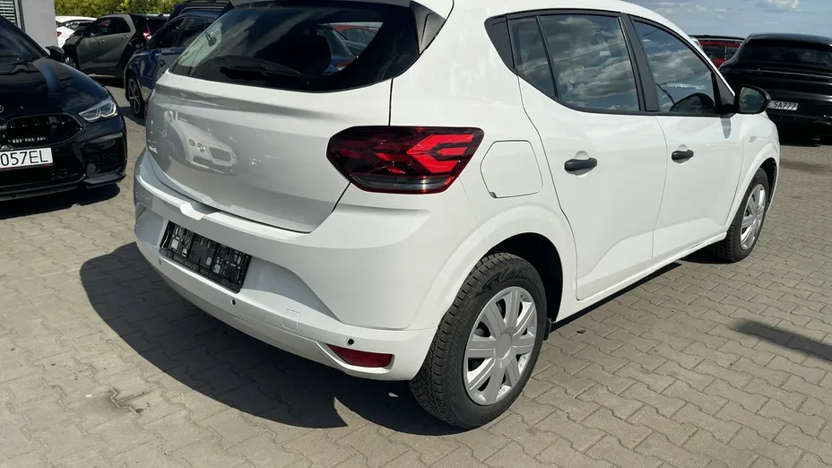 DACIA Sandero -