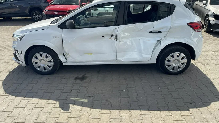 DACIA Sandero -
