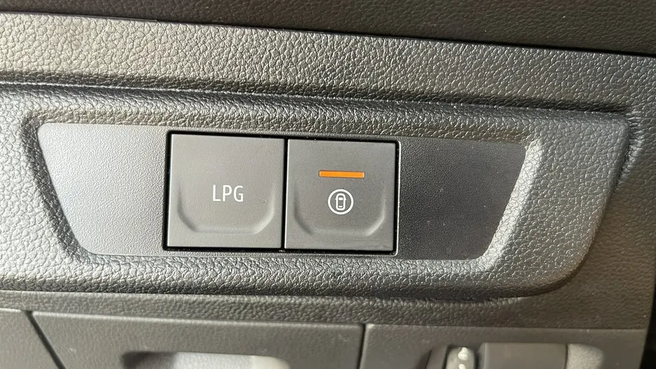 DACIA Sandero -