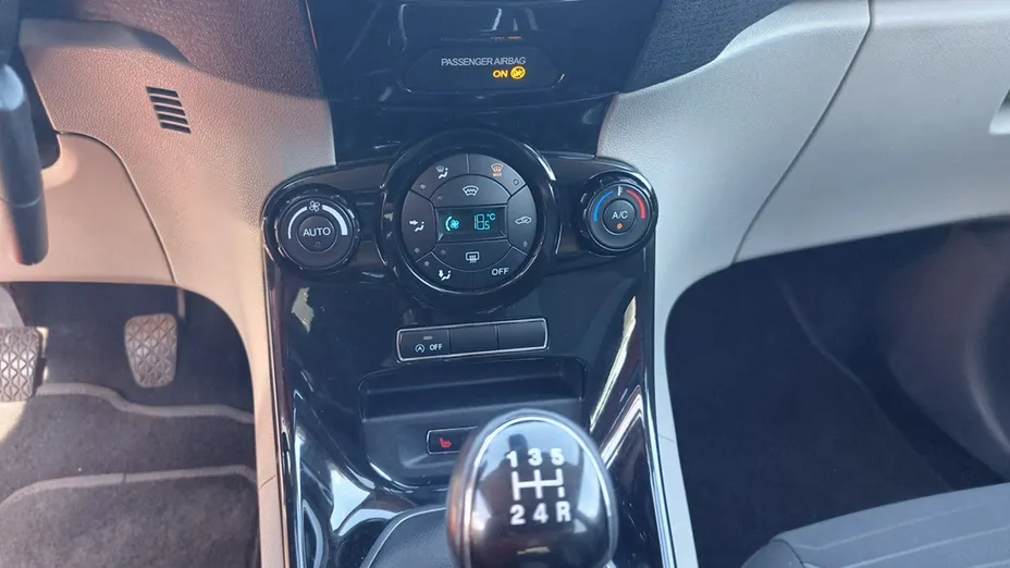 FORD Fiesta -