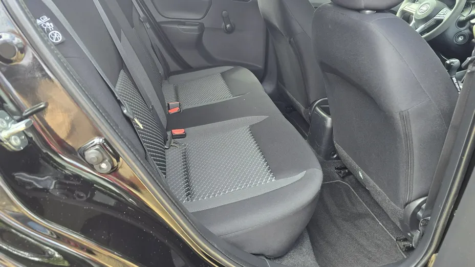 NISSAN Micra -