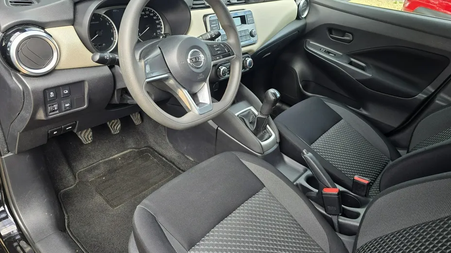 NISSAN Micra -