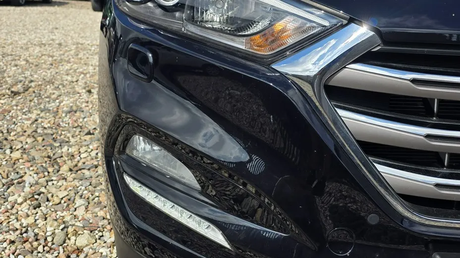 HYUNDAI Tucson -