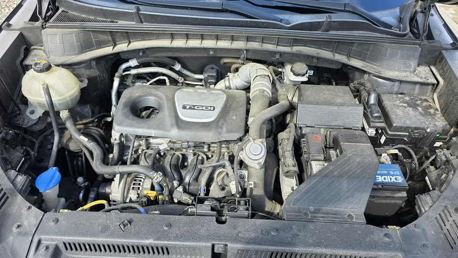 HYUNDAI Tucson -