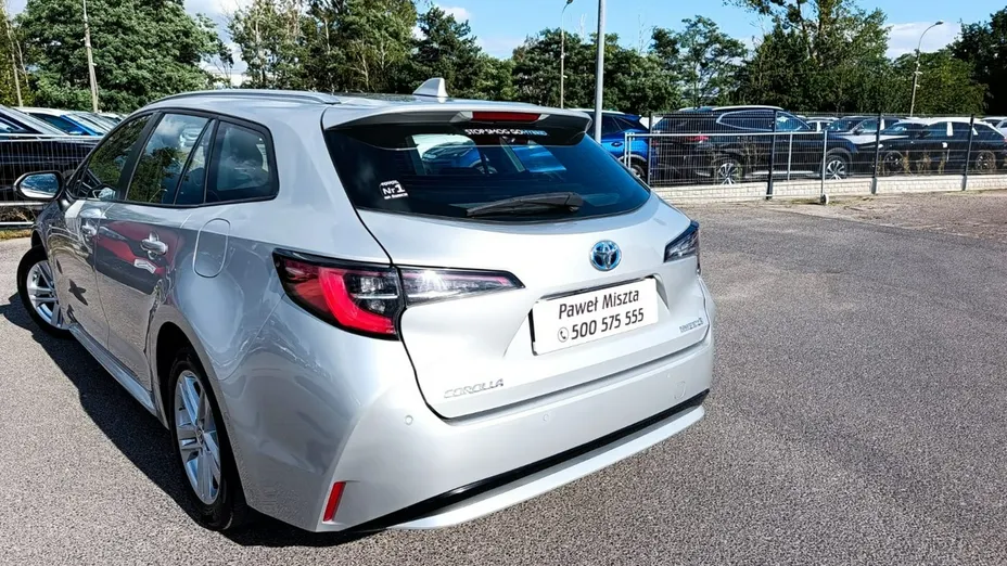 TOYOTA Corolla -