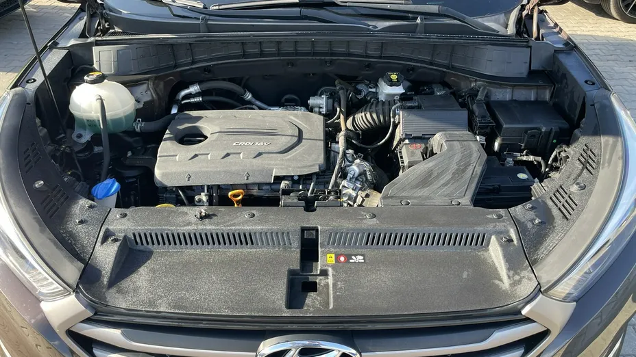 HYUNDAI Tucson -