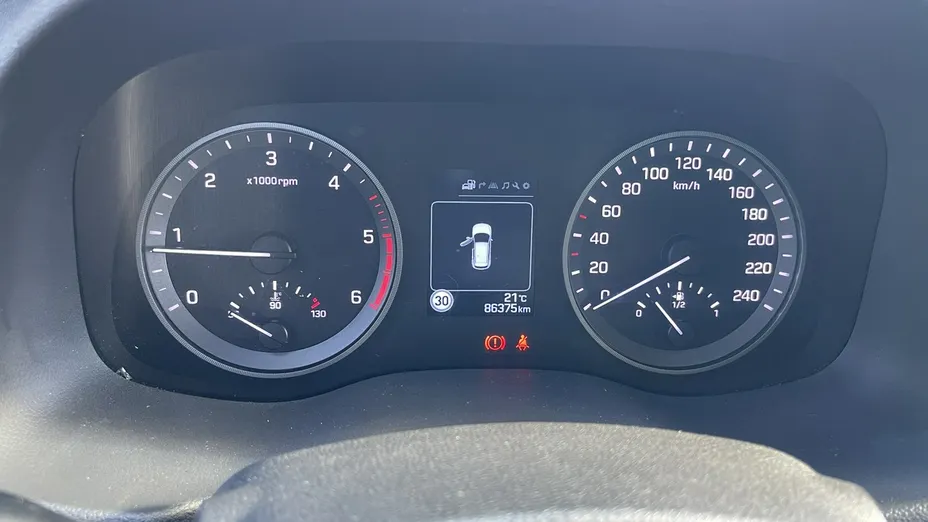 HYUNDAI Tucson -