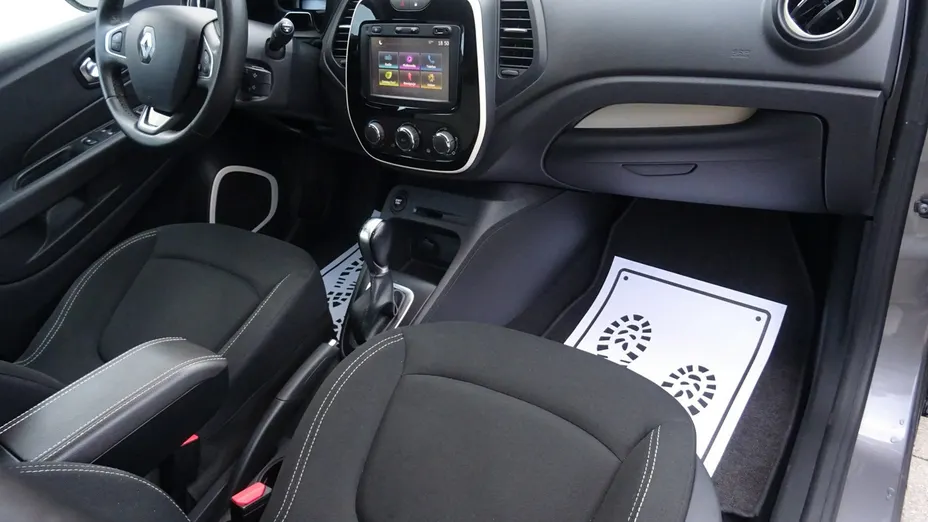 RENAULT Captur -