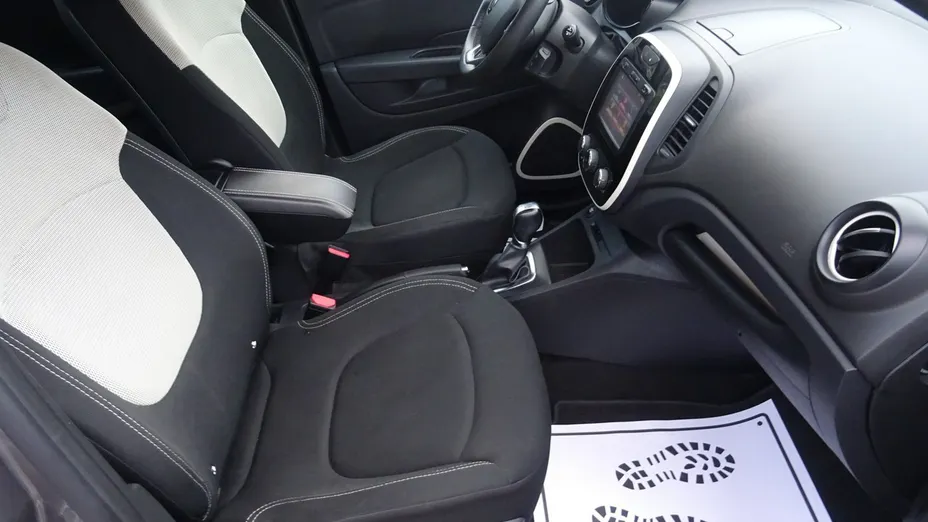 RENAULT Captur -