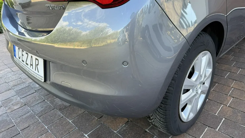 OPEL Corsa -