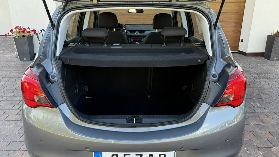 OPEL Corsa -