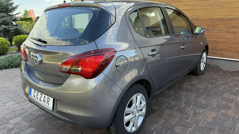 OPEL Corsa -