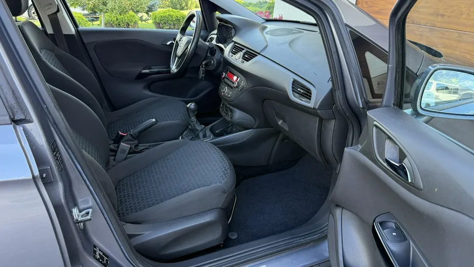 OPEL Corsa -
