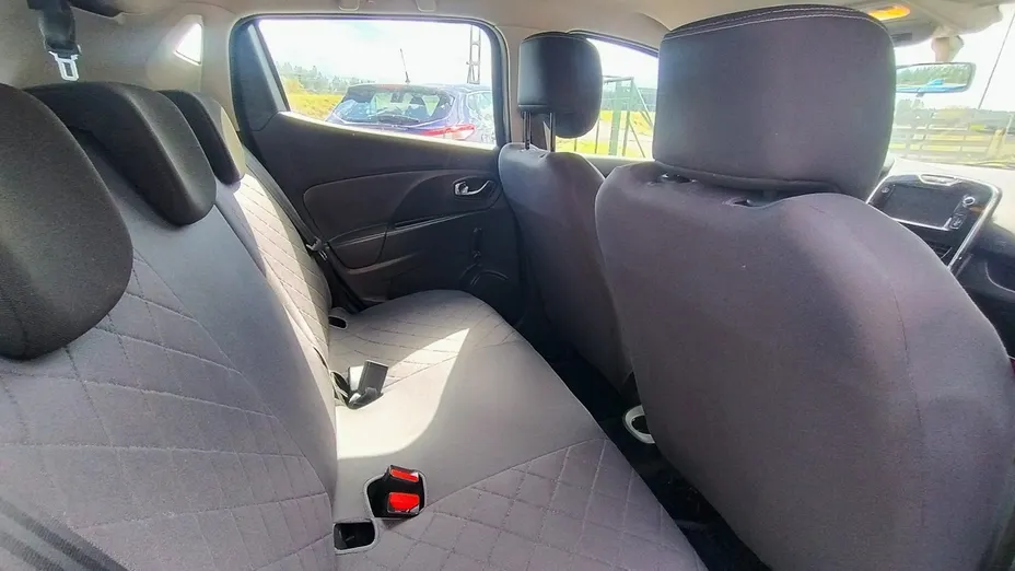 RENAULT Clio -