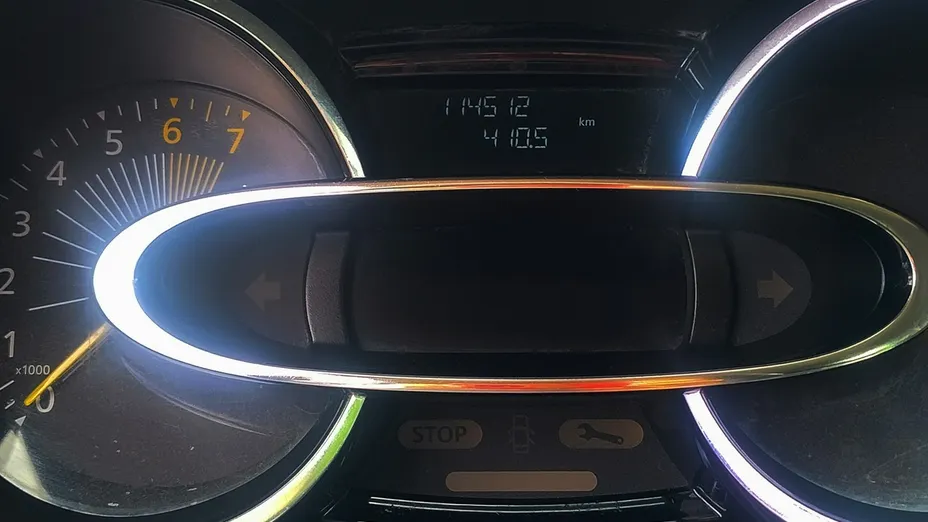RENAULT Clio -
