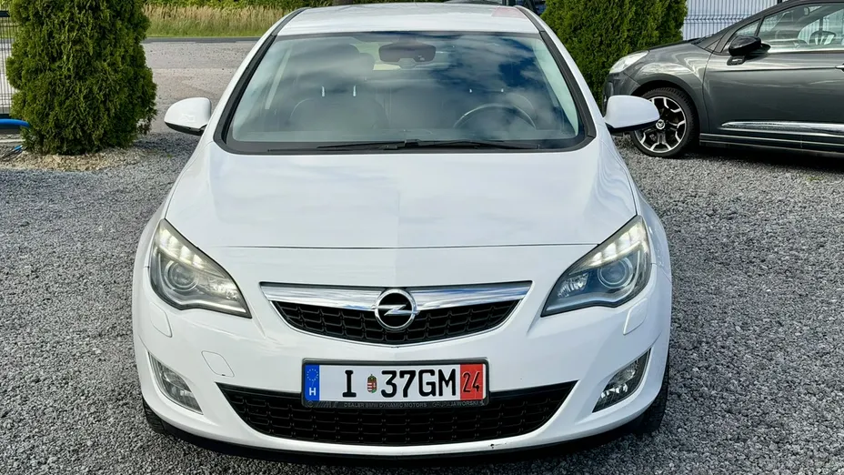 OPEL Astra -