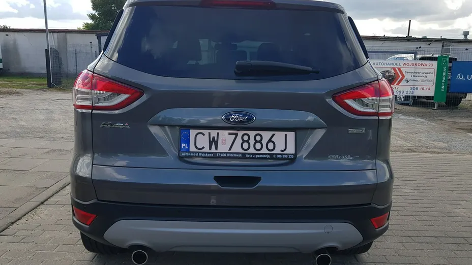 FORD Kuga -