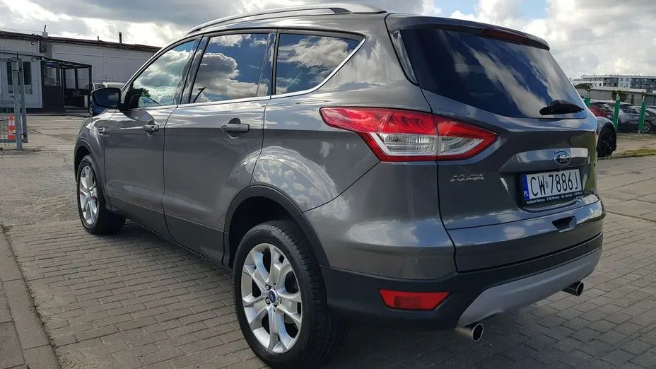 FORD Kuga -