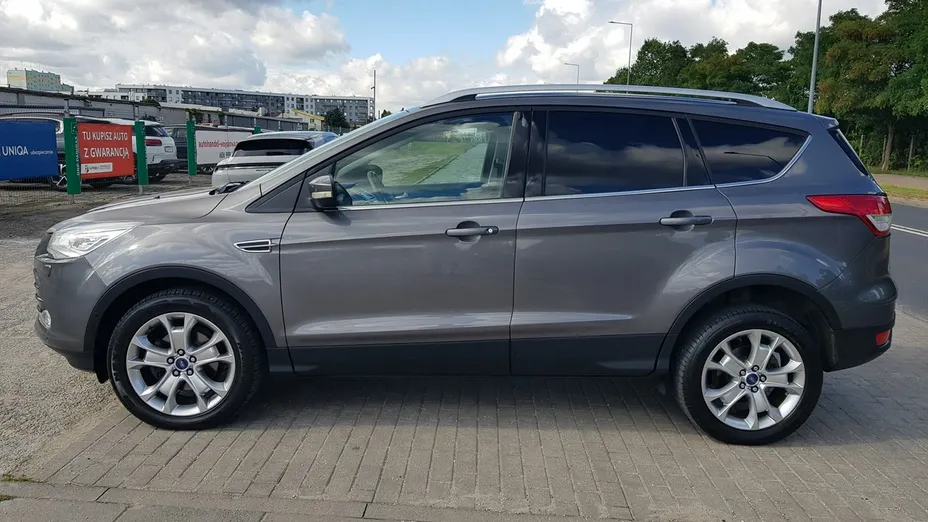 FORD Kuga -