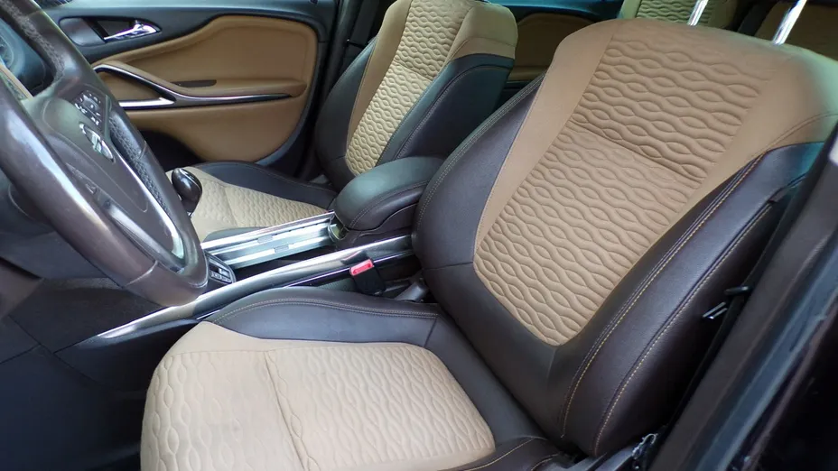 OPEL Zafira -