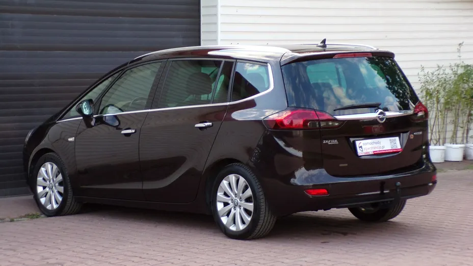 OPEL Zafira -