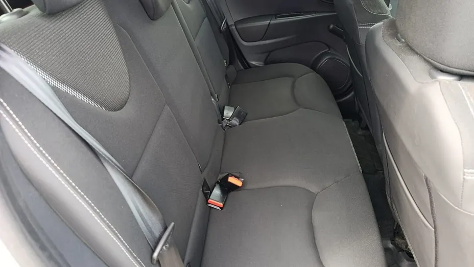 RENAULT Clio -