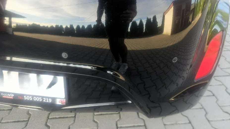 HYUNDAI Veloster -