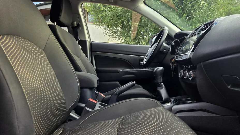 MITSUBISHI ASX -