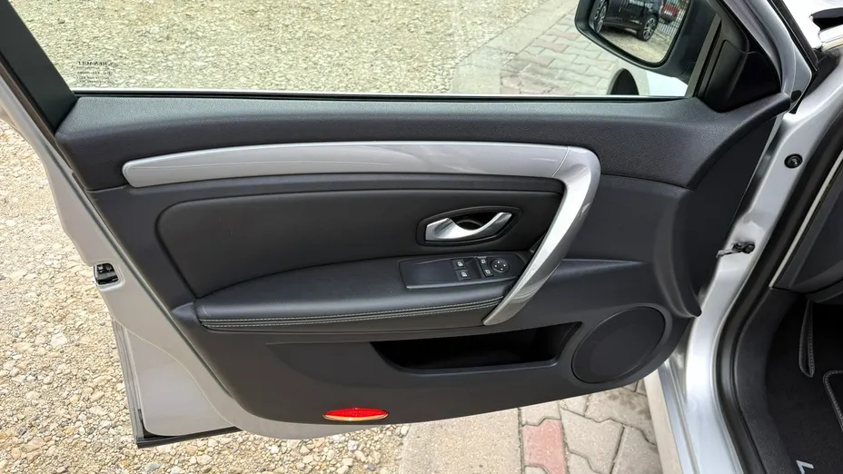 RENAULT Laguna -