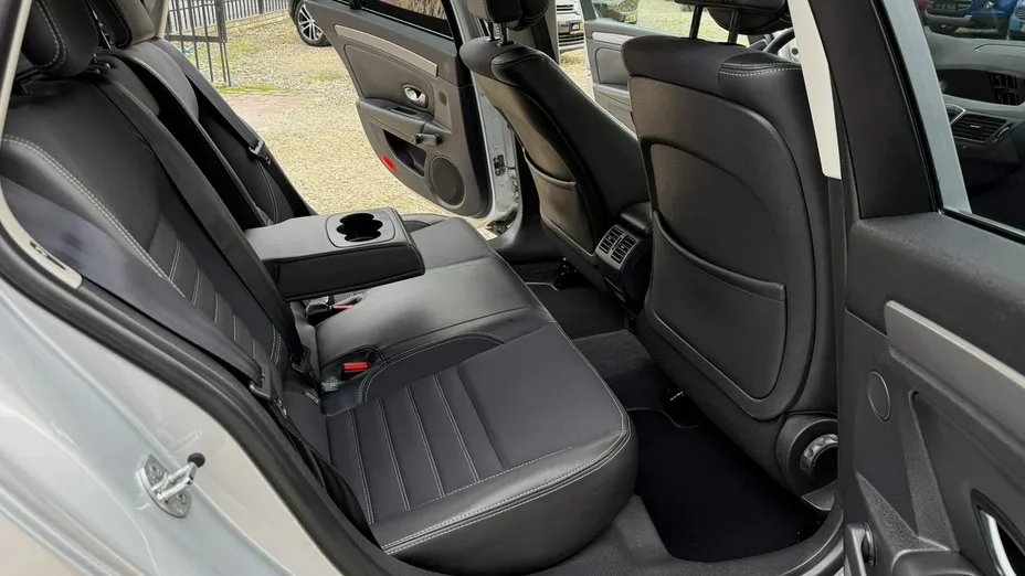 RENAULT Laguna -