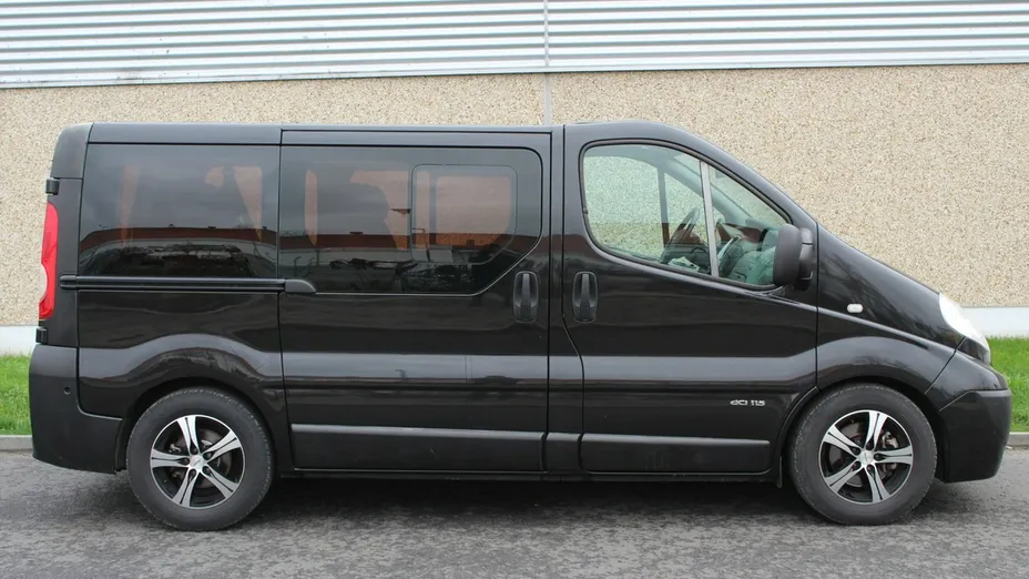 RENAULT Trafic -