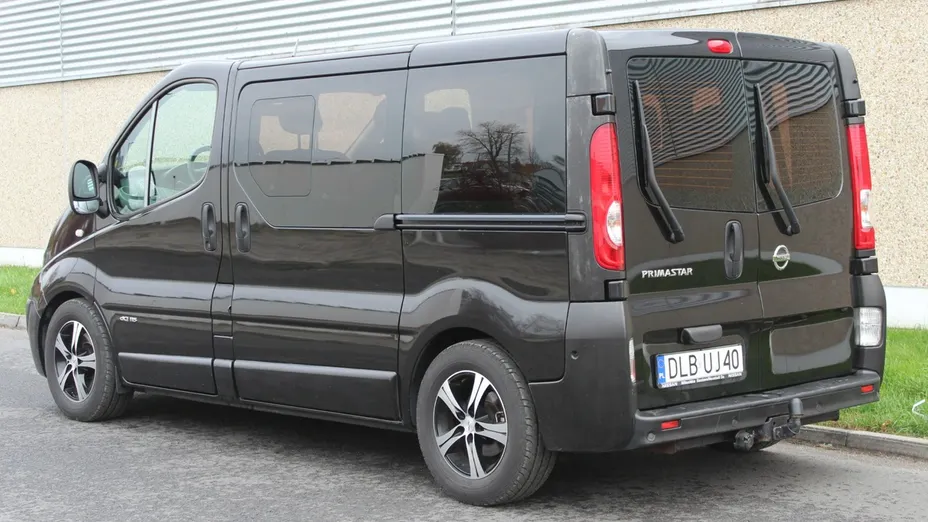 RENAULT Trafic -
