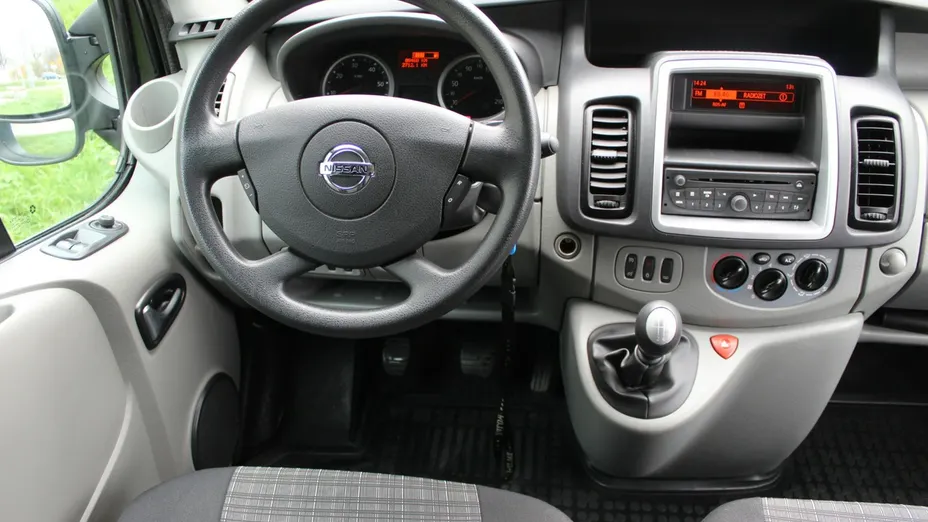 RENAULT Trafic -