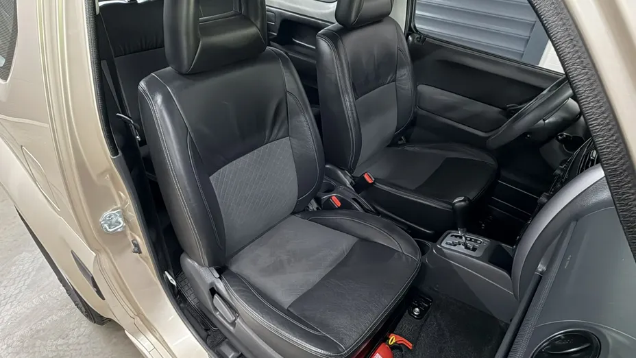 SUZUKI Jimny -