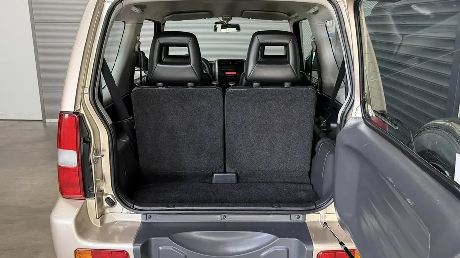 SUZUKI Jimny -
