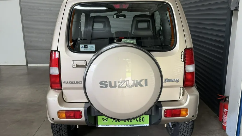 SUZUKI Jimny -