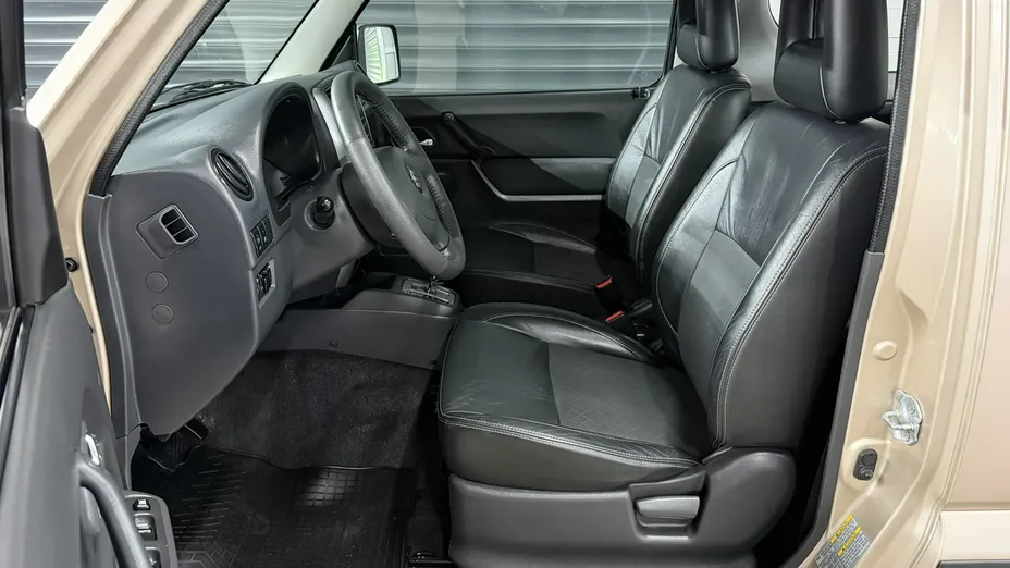 SUZUKI Jimny -