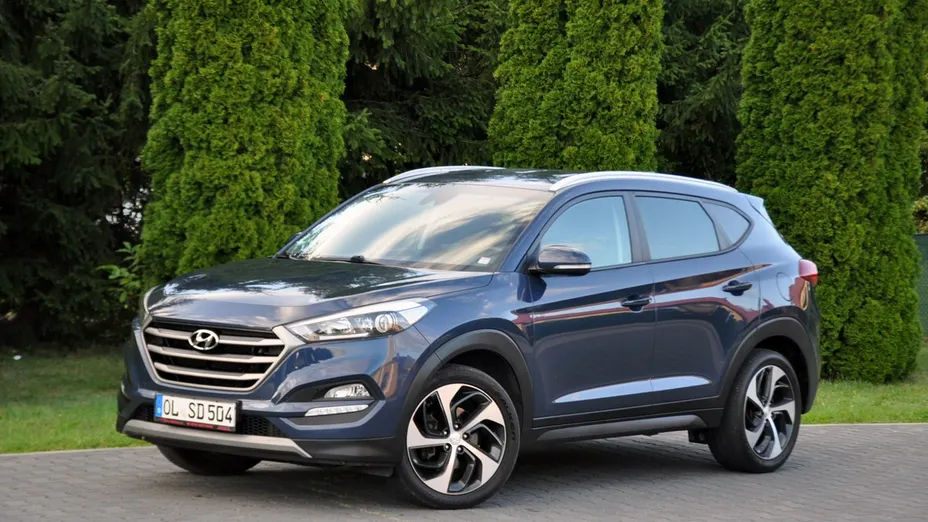 HYUNDAI Tucson -
