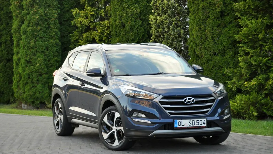 HYUNDAI Tucson -