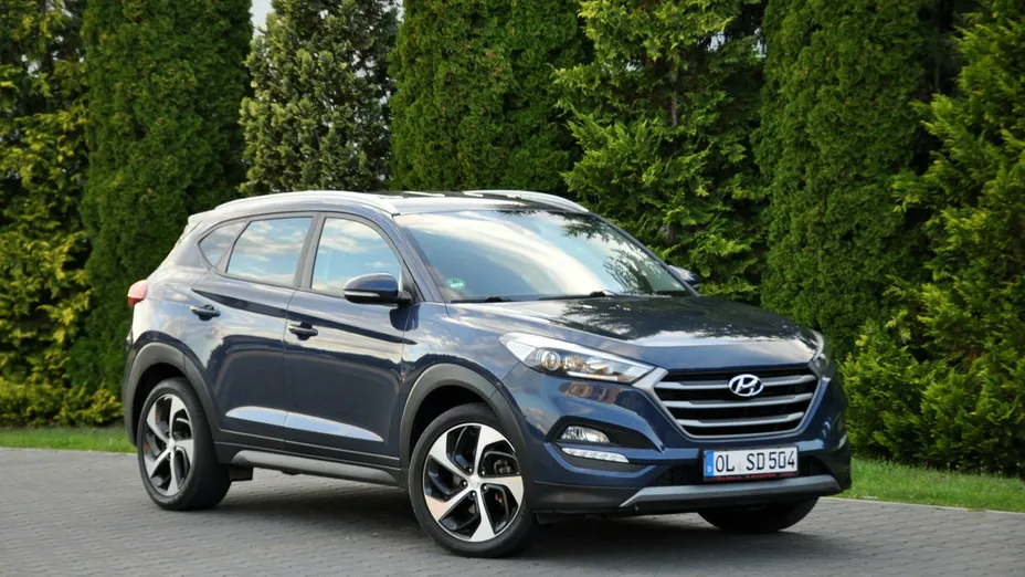 HYUNDAI Tucson -