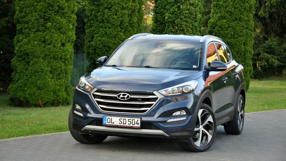 HYUNDAI Tucson -