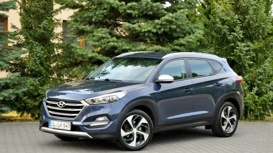 HYUNDAI Tucson -