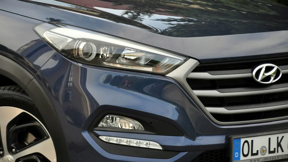 HYUNDAI Tucson -