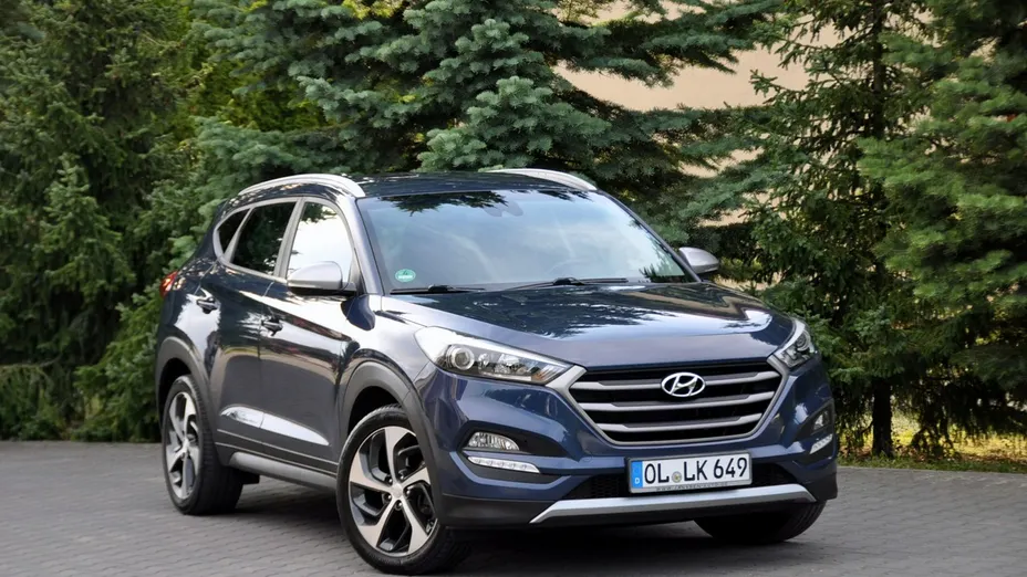 HYUNDAI Tucson -